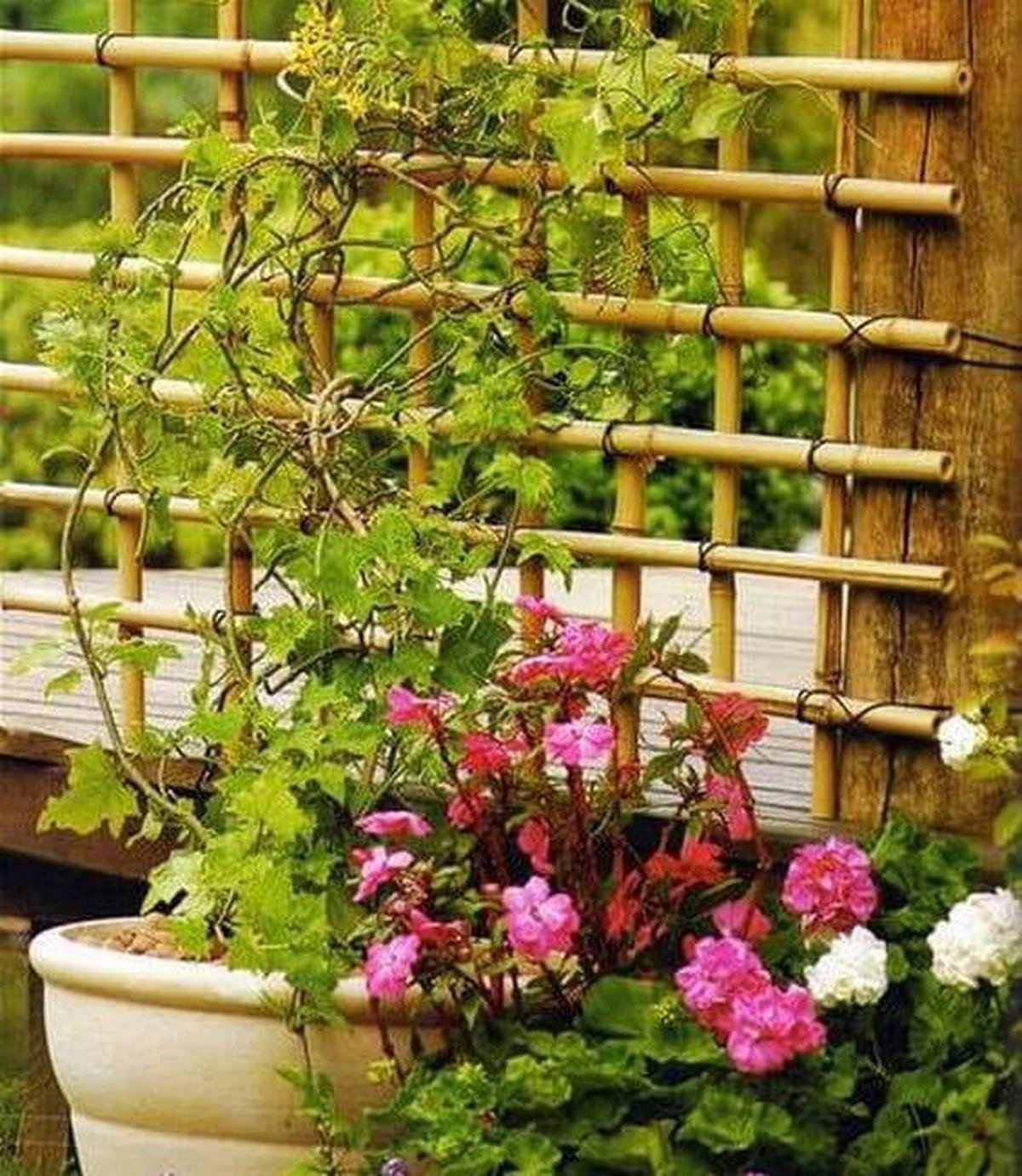 Bamboo Fence With Integrated Planters