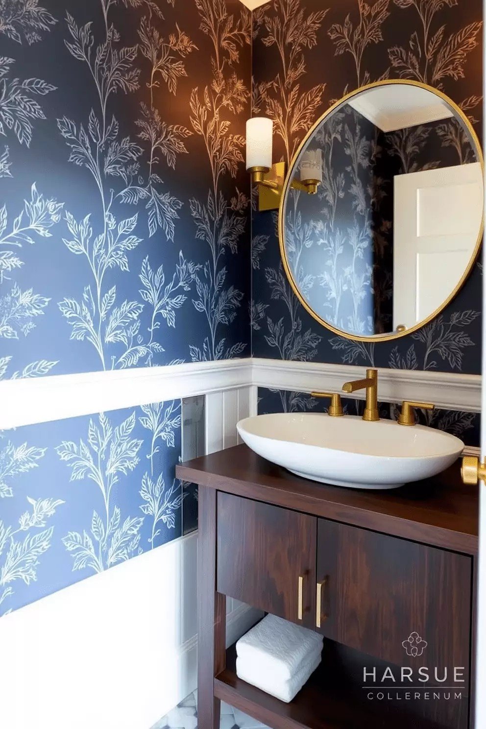 Bold Wallpaper and Pattern Mixing