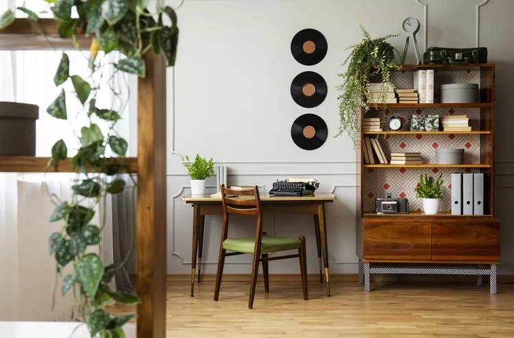  Mid-Century Modern Style