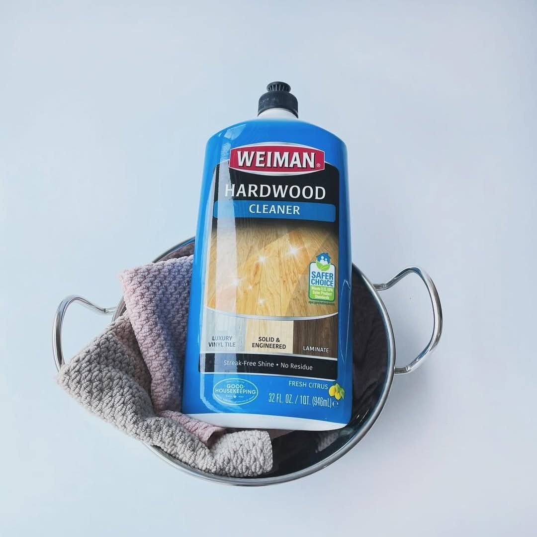 Weiman 32 oz. Hardwood Floor Polish and Restorer High-Traffic